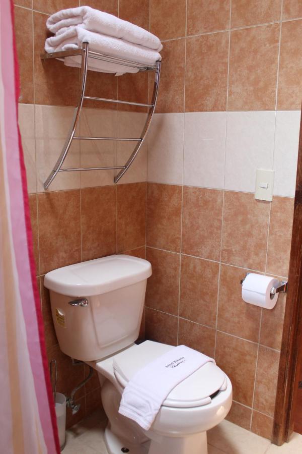 Hotel Posada Chamacuero Comonfort Εξωτερικό φωτογραφία