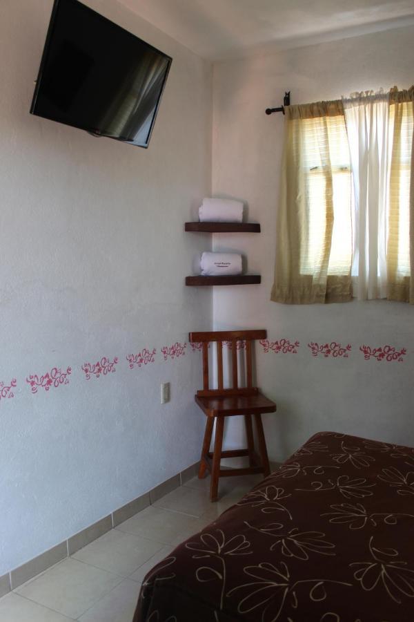 Hotel Posada Chamacuero Comonfort Εξωτερικό φωτογραφία