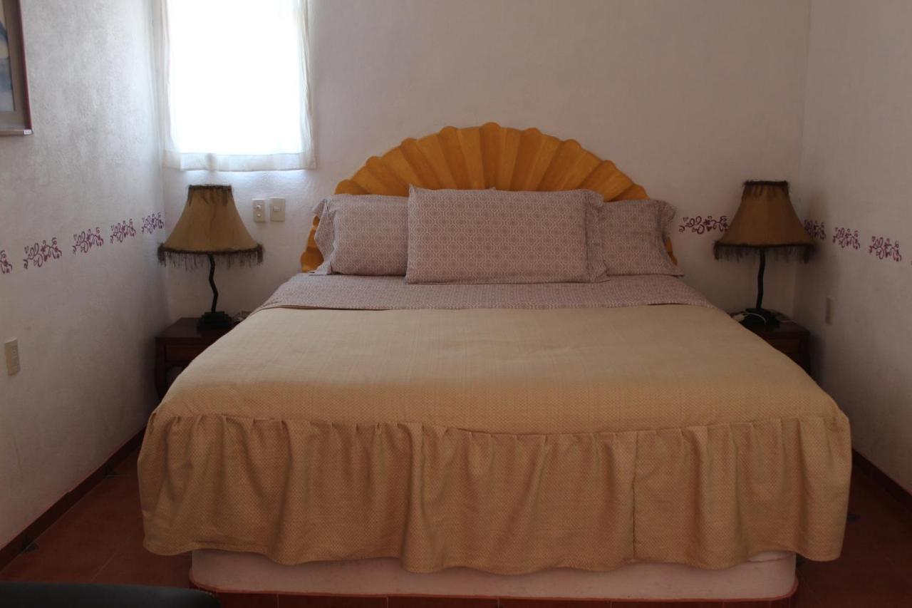 Hotel Posada Chamacuero Comonfort Εξωτερικό φωτογραφία